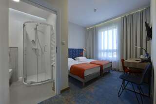 Отель Hotel Faros Гданьск-Рембехово Двухместный номер Делюкс с 2 отдельными кроватями-2